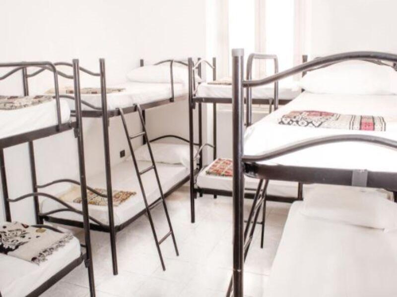 Melting Pot Rome Hostel Екстериор снимка